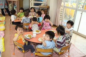 いわき市の保育園 はと保育園